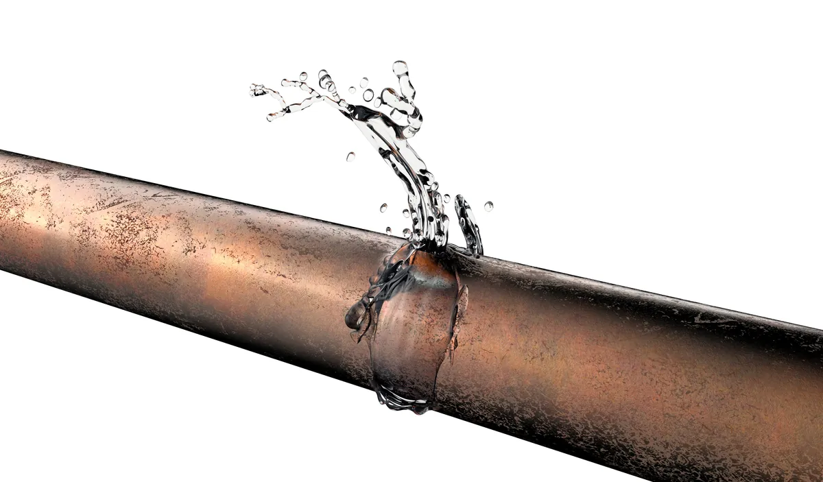 Pinhole leak spraying from a copper pipe – OC Leak Detection for San Clemente Homes for San Clemente, CA homes