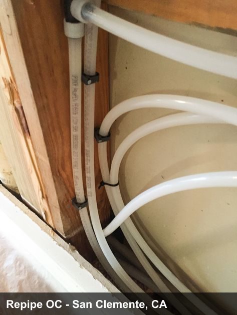 Wall access and water line replacement photo for San Clemente repipe estimates